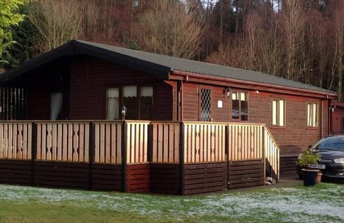 Rowardennan Cabin | Rustic Cabin with Breathtaking Loch Lomond Views