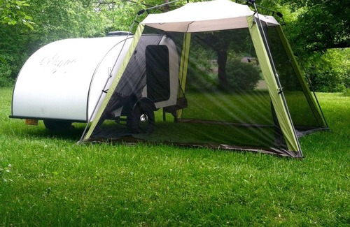 Hector House | Guest Rated 10/10: Cozy Camper Delivered to You!