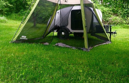Hector House | Guest Rated 10/10: Cozy Camper Delivered to You!