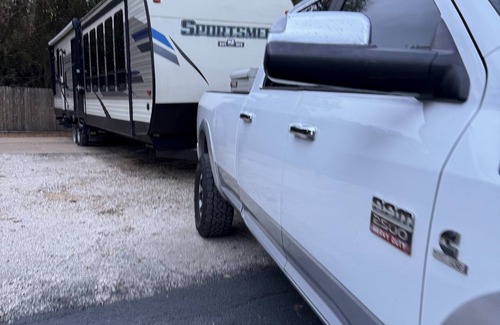Bryan RV Rental | Cozy campground