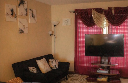 Canal Winchester House | Cozy Canal Winchester home! 5 minutes from shopping centers