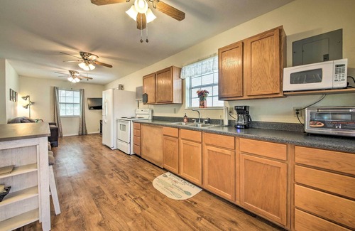 Canyon Lake Apartment | Inviting Canyon Lake Cottage: Steps from Guadalupe River!