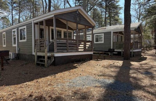 Sandwich Cabin | Cozy Cape Cod Cabin Pond, Pool & Pet-Friendly