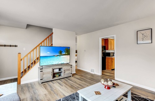 Middletown Cottage | Welcoming Cape Cod Retreat Near Hershey Entertainment