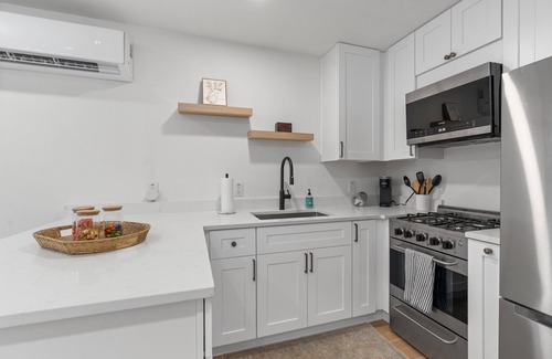 Brushy Creek Cottage | Relaxing Cottage Oasis on 3 Acres in the City