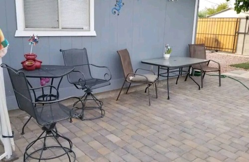 Youngtown Apartment | Tranquil Casita Near Scenic Pond - Guest Rated 10/10