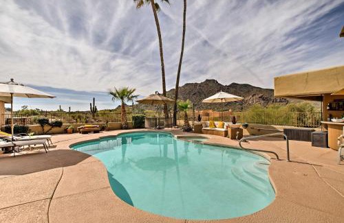 Carefree House | Inviting Casita with Mountain Views, Pool & Hot Tub Access