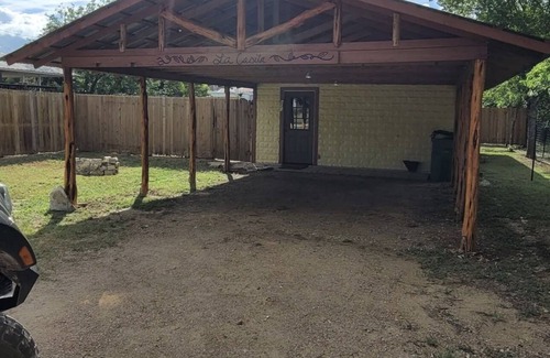 Blanco Cottage | Cozy Casita with private yard!