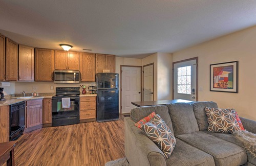 Cedar Rapids House | Comfortable Cedar Rapids Retreat Near Mercy Care