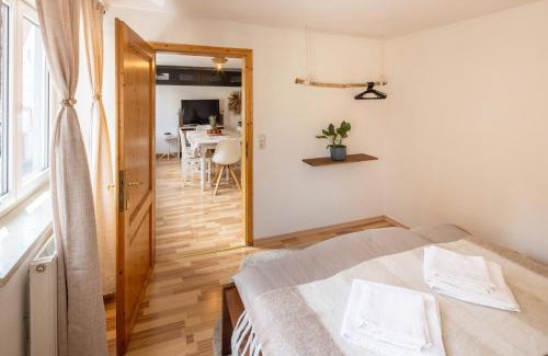Memmingen Apartment | Cozy Central 3 Zimmer Apartment für bis zu 8 Gäste