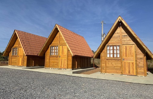 Alto Paraiso de Goias Ski Chalet | Inviting Chalets Near Chapada dos Veadeiros, Family-Friendly
