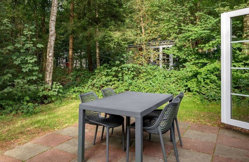 Borger Ski Chalet | Cozy Chalet by Nature Reserve with Pool and Pet-Friendly Amenities