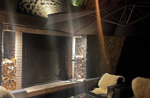 Jardim Andira Ski Chalet | Inviting Chalet in Campos do Jordão with Heated Jacuzzi
