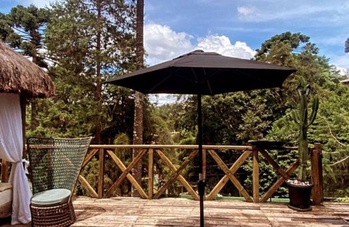 Jardim Andira Ski Chalet | Inviting Chalet in Campos do Jordão with Heated Jacuzzi