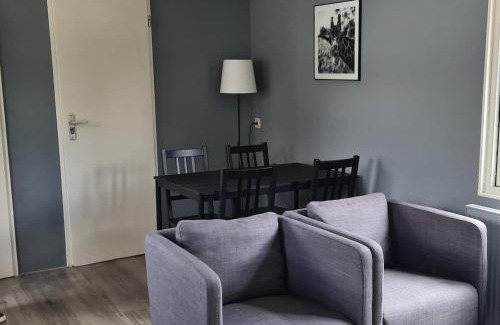 Hensbroek Ski Chalet | Charming Chalet Retreat with 3 Bedrooms Near Alkmaar