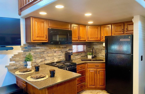 Breckenridge Ski Chalet | Cozy Chalet on Swan River minutes to Breckenridge