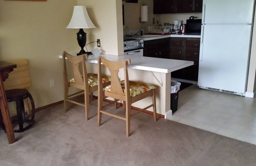 Happy Valley Apartment | Inviting Retreat Near WWU with Kitchen Amenities