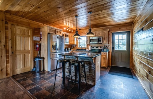 Himrod House | Relaxing Chateau Retreat with Pool and Spa Amenities