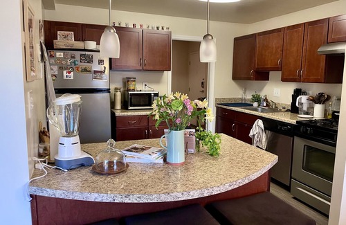 West End Apartment | Inviting Central Apartment Near DC with Spa & Hot Tub