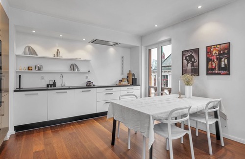 Engen Apartment | Cozy City Haven: Centrally Located in Bergen's Heart