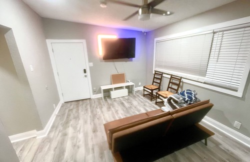 Como House | Convenient and Child-Friendly Retreat for Your Getaway