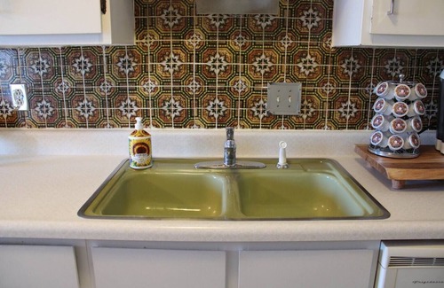 Lima Condo | Budget-Friendly Condo with Pool & Breakfast Near Downtown