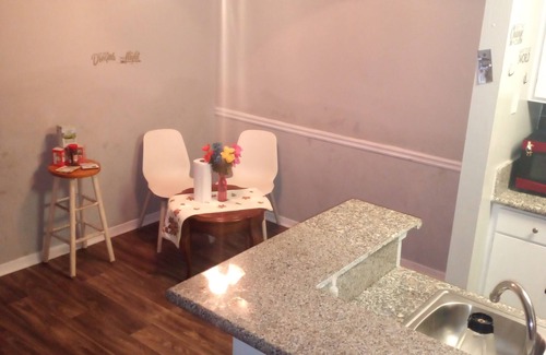 Peachtree Corners House | Convenient Retreat: Family-Friendly Stay with Pool Access