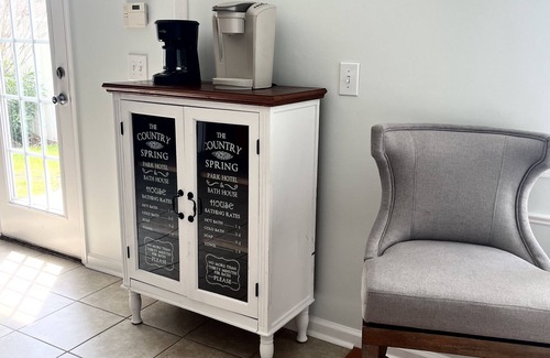 Bluffton House | Inviting Pet-Friendly Home in Downtown Bluffton - 9.8/10