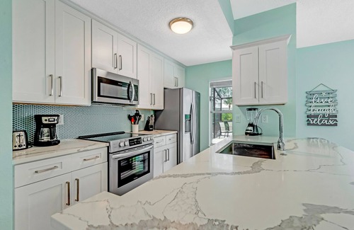 Bradenton House | Prime Location with Private Pool & Pet-Friendly Amenities