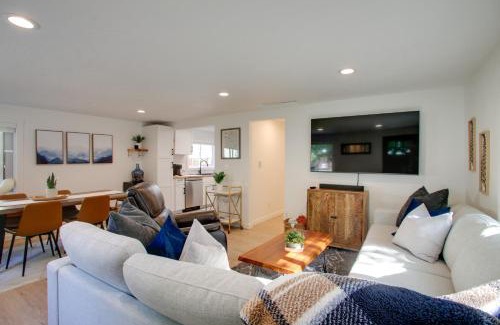Coeur d'Alene House | Inviting Coeur d'Alene Getaway with Fire Pit, Close to Downtown