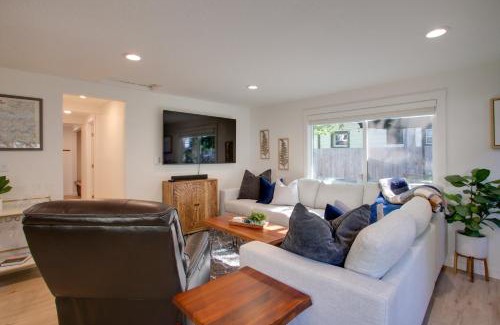Coeur d'Alene House | Inviting Coeur d'Alene Getaway with Fire Pit, Close to Downtown