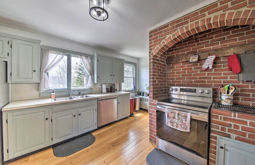 Bucksport House | Charming Colonial Home with Bay Access and Ocean View
