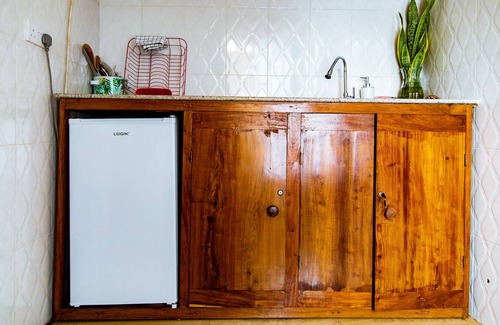 Mbezi Beach Apartment | Inviting Flat with Kitchen in Mbezi Beach, Perfect for Families