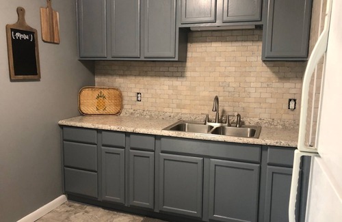 Sumter House | Pet-Friendly Retreat Near Lakes & Parks, 10/10 Rated