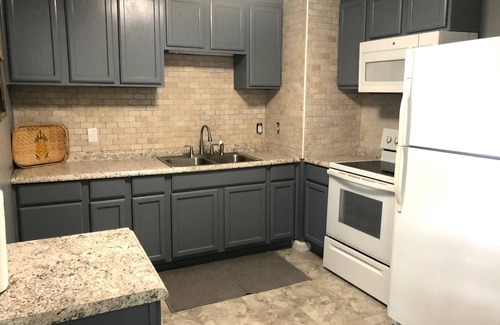 Sumter House | Pet-Friendly Retreat Near Lakes & Parks, 10/10 Rated
