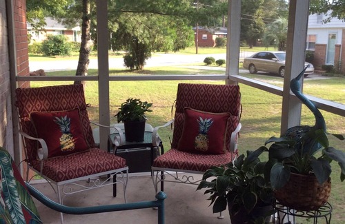 Sumter House | Pet-Friendly Retreat Near Lakes & Parks, 10/10 Rated
