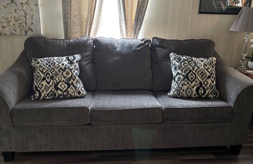 Jerome House | Cozy & Comfy Manufactured Home within 7 minutes of Ft Leonard Wood Military Base
