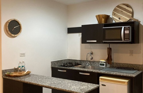 Playa Coronado Apartment | Inviting Condo with Pool and Ocean View in Playa Coronado