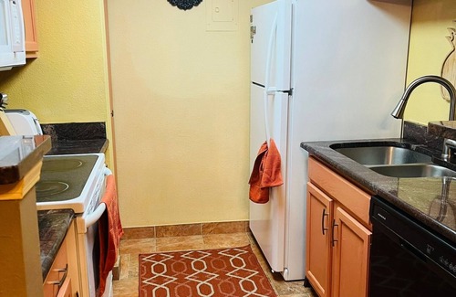 Hampden South Apartment | Cozy Condo in Denver Tech Center