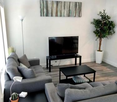 Mesa House | Inviting Condo Near MCC with Pool & BBQ Area Awaiting You