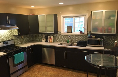Dearborn Condo | Comfortable Condo with Convenient Parking Options