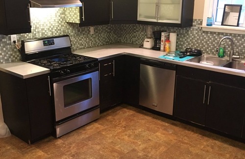 Dearborn Condo | Comfortable Condo with Convenient Parking Options