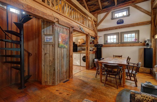 South Shaftsbury House | Idyllic Barn Retreat on 6.5 Acres with Hot Tub & Pool