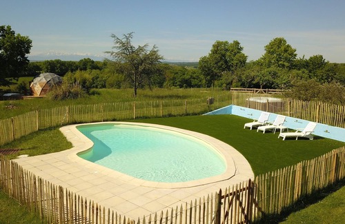 Puymaurin Apartment | Inviting Cottage with Pool, Spa & Pyrenees Views