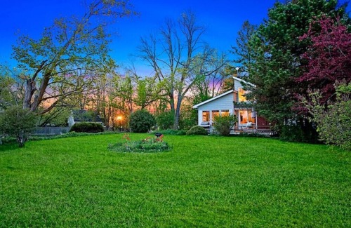 Ramara Cottage | Cozy Cottage on Lake Simcoe with Family-Friendly Amenities