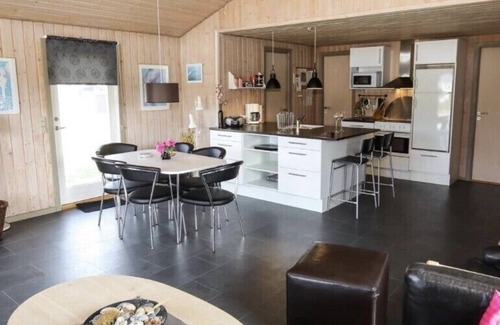 Harboore Cottage | Budget-Friendly Cozy Cottage for Your Perfect Getaway