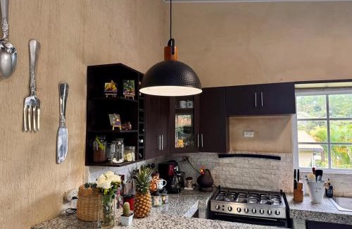 Tegucigalpa House | Cozy Cottage Getaway at Beula