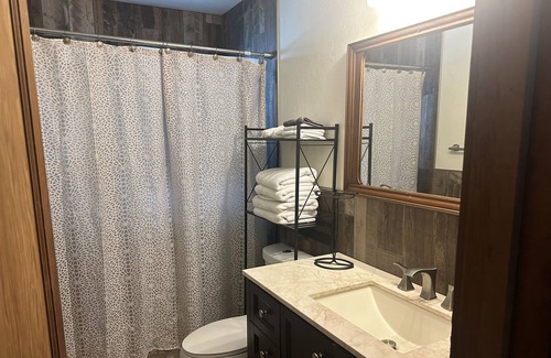 Bee Ridge Cottage | Relaxing Cottage Retreat in Sarasota Near Siesta Beach