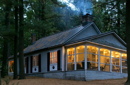 Waupaca Cottage | Charming Cottage in Waupaca's Scenic Chain O Lakes