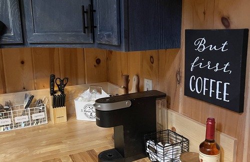 Winthrop Cabin | Charming Cottage with Ocean View in Winthrop Lakes
